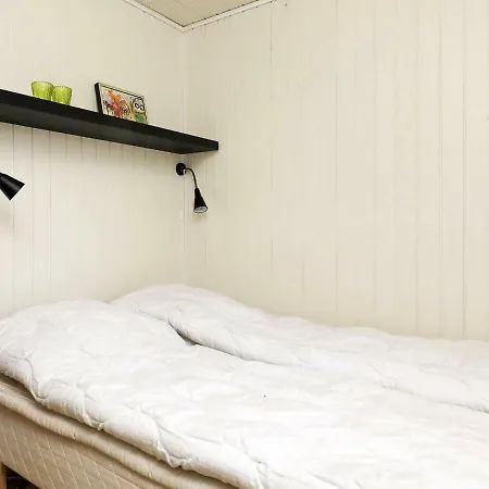 6 Person In Saeby-by Traum Nordost